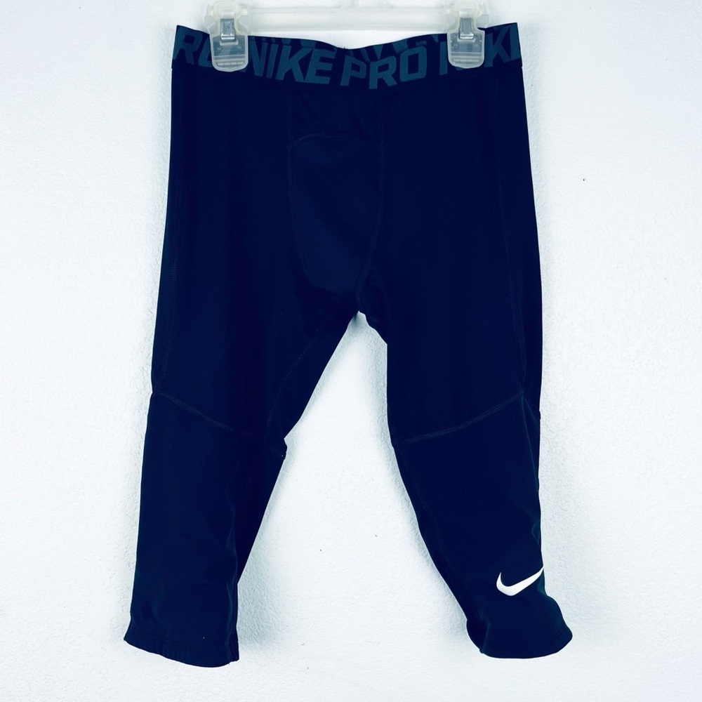 Nike dri-fit pro youth size XL Capri tights pants